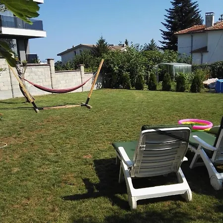 Holiday home полина *