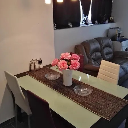 Ferienhaus полина Warna